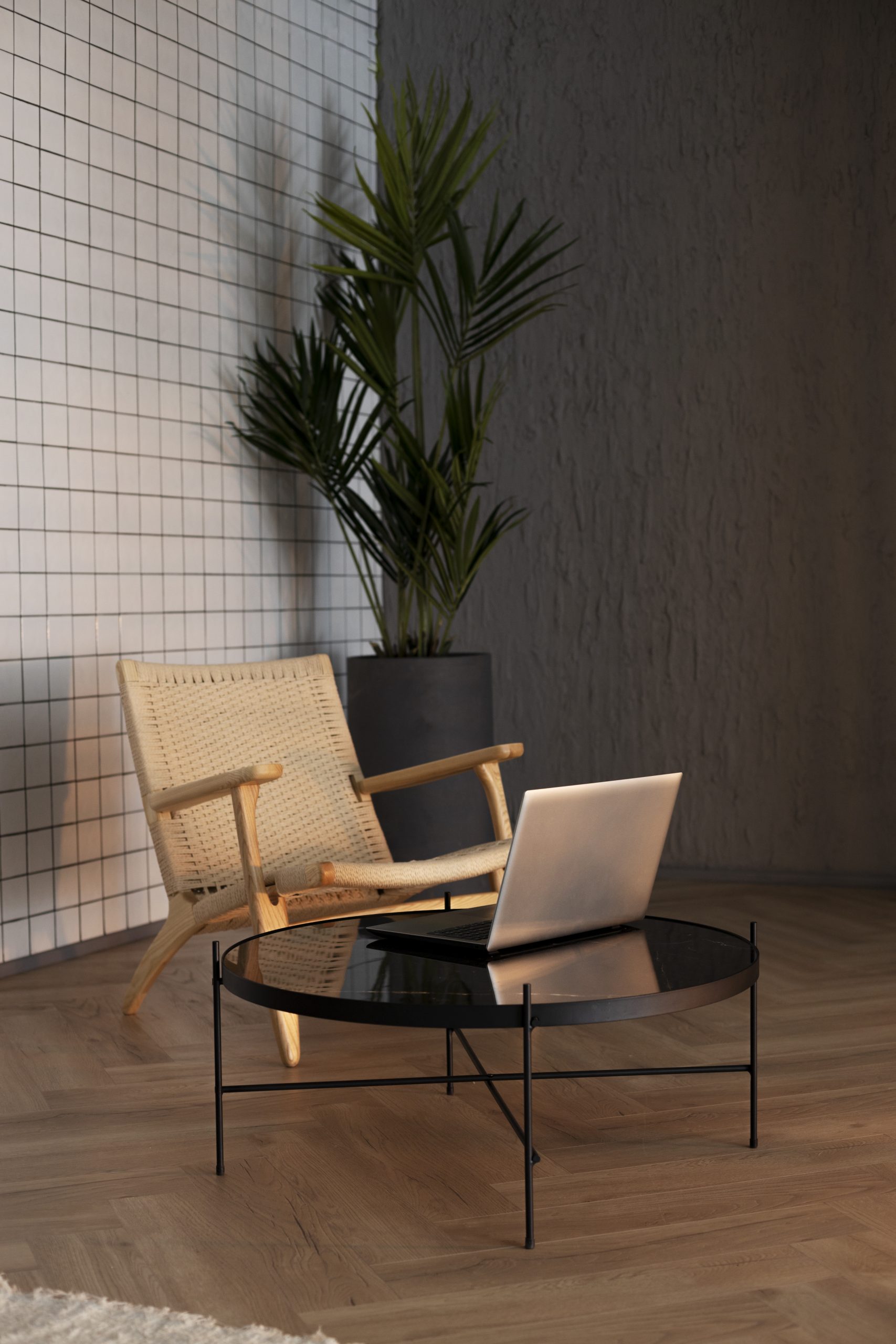 working-from-home-ergonomic-workstation